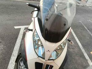 PIAGGIO - MP3. 500