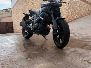 YAMAHA - MT-125