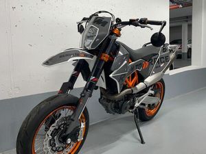 KTM SMC R 690 ABS