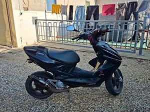 YAMAHA AEROX 50 - 2012