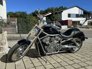 HARLEY-DAVIDSON VRSC V-ROD
