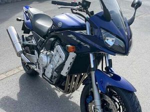 YAMAHA FZS 1000