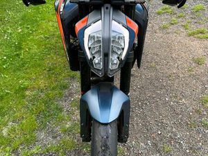 KTM DUKE 890 R