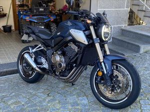 HONDA CB650R EM EXCELENTE ESTADO! PICÃO E ERMIDA