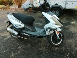 ICH VERKAUFE ODER TAUSCHE MEIN EXPLORER RACE GT 50 CCM AN