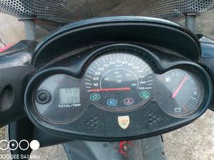 YAMAHA - MAYESTY 150