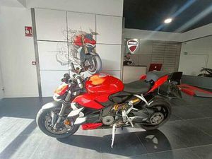 DUCATI - STREETFIGHTERV2