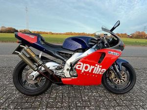 APRILIA RS 250 – MOTOR REVIDIERT – ARROW CARBON – SAMMLERZUSTAND