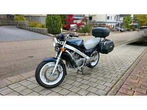 HONDA NTV 650 REVERE.