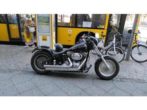 HARLEY DAVIDSON SOFTAIL ® STRETCH - STYLE