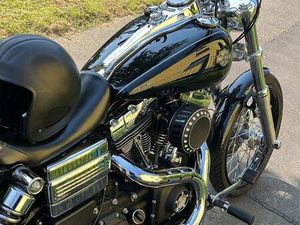 HARLEY DAVIDSON WIDE GLIDE