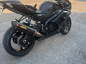 SUZUKI GSXR 1000 K6