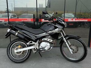 HONDA NX 4 FALCON 400