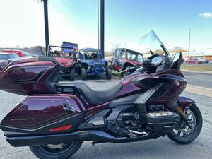 2025 HONDA GOLD WING TOUR 50TH ANNIVERSARY DCT