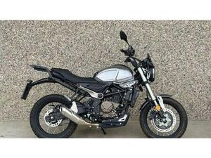 VENDO VOGE TROFEO 300ACX SCRAMBLER (2021 - 26) USATA A SAVIGLIANO (CODICE 9817546) - MOTO.IT
