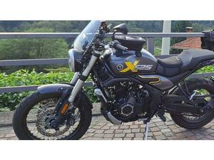 VENDO VOGE TROFEO 525ACX SCRAMBLER (2023 - 26) USATA A BIELLA (CODICE 9790515) - MOTO.IT