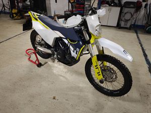 HUSQVARNA FE 701 →