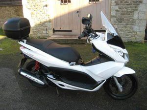 HONDA, PCX, 2011, 125 (CC) OUTSTANDING CONDITION