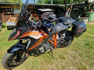 KTM 1290 SUPER DUKE GT