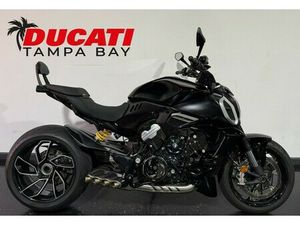 2023 DUCATI DIAVEL V4 THRILLING BLACK