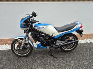 YAMAHA RD350