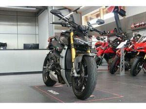 DUCATI STREETFIGHTER
