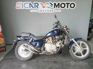 HONDA VF 750 CUSTOM RC28