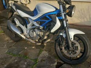 SUZUKI, SFV, 2009, 645 (CC)