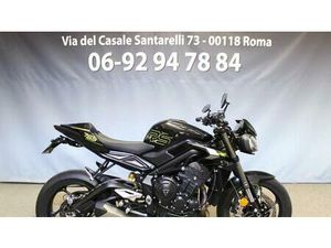 VENDO TRIUMPH STREET TRIPLE 765 RS (2023 - 26) USATA A ROMA (CODICE 9820106) - MOTO.IT