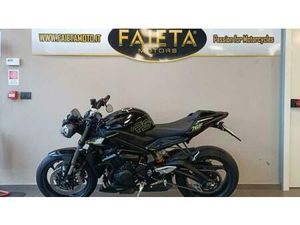 VENDO TRIUMPH STREET TRIPLE 765 RS (2023 - 26) USATA A ROMA (CODICE 9863885) - MOTO.IT