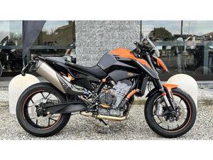 VENDO KTM 890 DUKE (2021 - 23) USATA A OLEGGIO (CODICE 9911467) - MOTO.IT