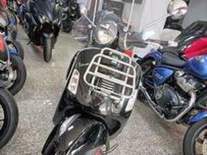 PIAGGIO GTS 300 SUPER