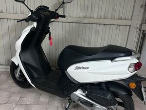 PEUGEOT KISBEE - 45KM/H