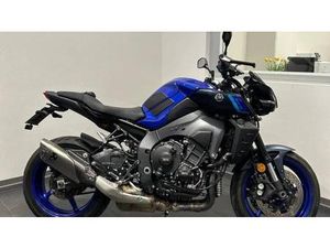 VENDO YAMAHA MT-10 (2022 - 26) USATA A AREZZO (CODICE 9784744) - MOTO.IT