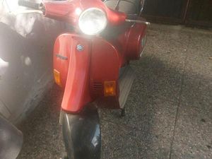 VESPA MOTORROLLER PK 50 S – KLASSIKER IN ROT GEPFLEGT & ORIGINAL