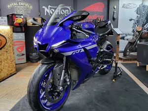 YAMAHA YZF-R1 2020 TERMAS DE SÃO VICENTE