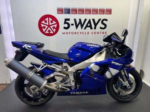 USED YAMAHA YZF-R1 FOR SALE IN HULL