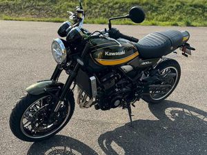 KAWASAKI Z900RS CANDYTONE GREEN TÜV/SERVICE NEU