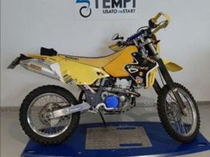 SUZUKI DR-Z 400 E