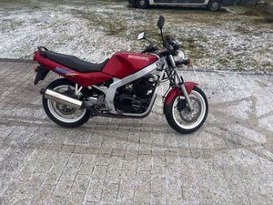 SUZUKI GS500E. . MOŚCICZKI