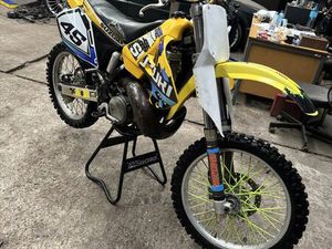 SUZUKI RM 250 2T SPRAWNY ROK 2000 SOSNOWIEC