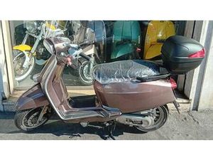 VENDO LAMBRETTA V200 SPECIAL (2021 - 26) NUOVA A MILANO (CODICE 9202673) - MOTO.IT