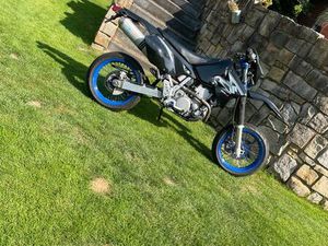 SUZUKI DRZ 400