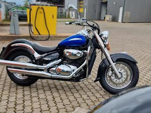SUZUKI INTRUDER VL800 VOLUSIA CHOPPER/CRUISER