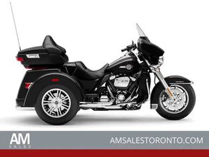 2022 HARLEY-DAVIDSON TRI GLIDE ULTRA *CANADIAN TRIKE* **LIKE NEW