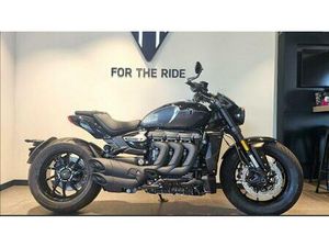 VENDO TRIUMPH ROCKET 3 STORM R (2024 - 26) NUOVA A PAVIA (CODICE 9892473) - MOTO.IT
