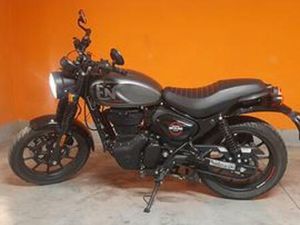 ROYAL ENFIELD HNTR 350 - 2024