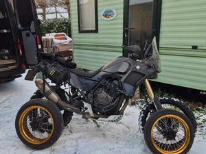 ② YAMAHA TENERE 700 - 2 SETS WIELEN