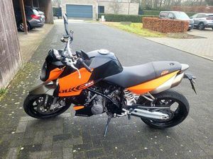 ② KTM SUPER DUKE 990 BJ. 2008