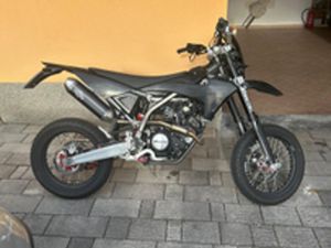 FANTIC XMF 125 PERFORMANCE